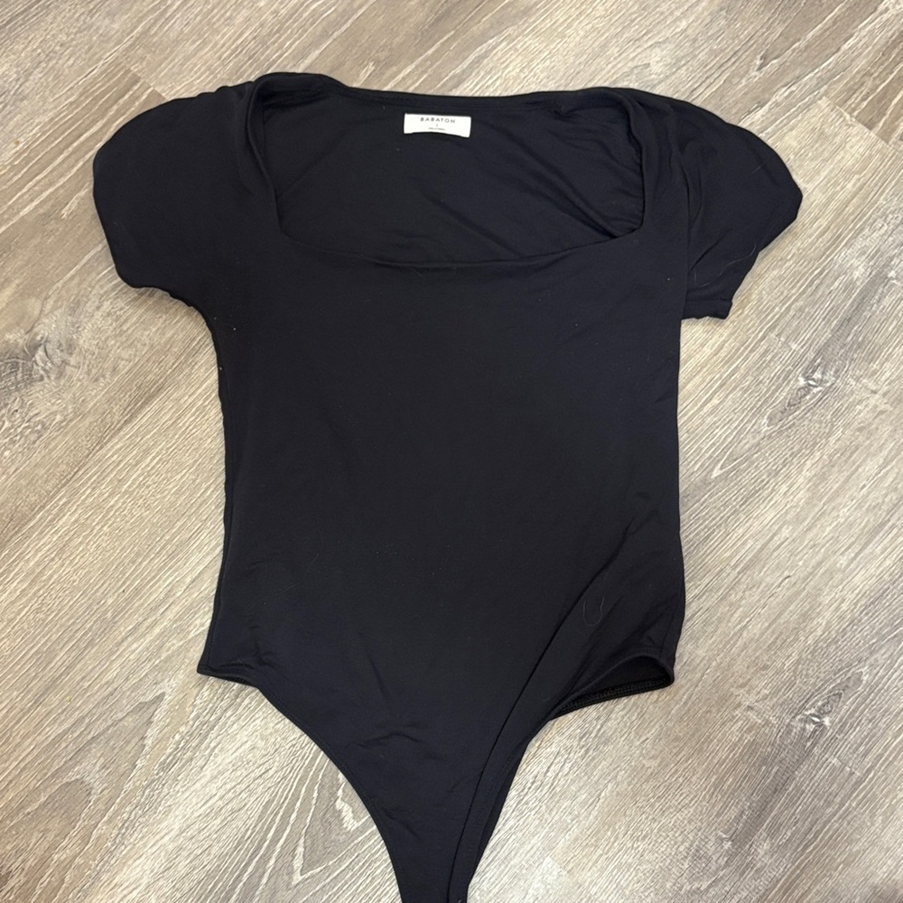 Babaton Classic Black Garment
